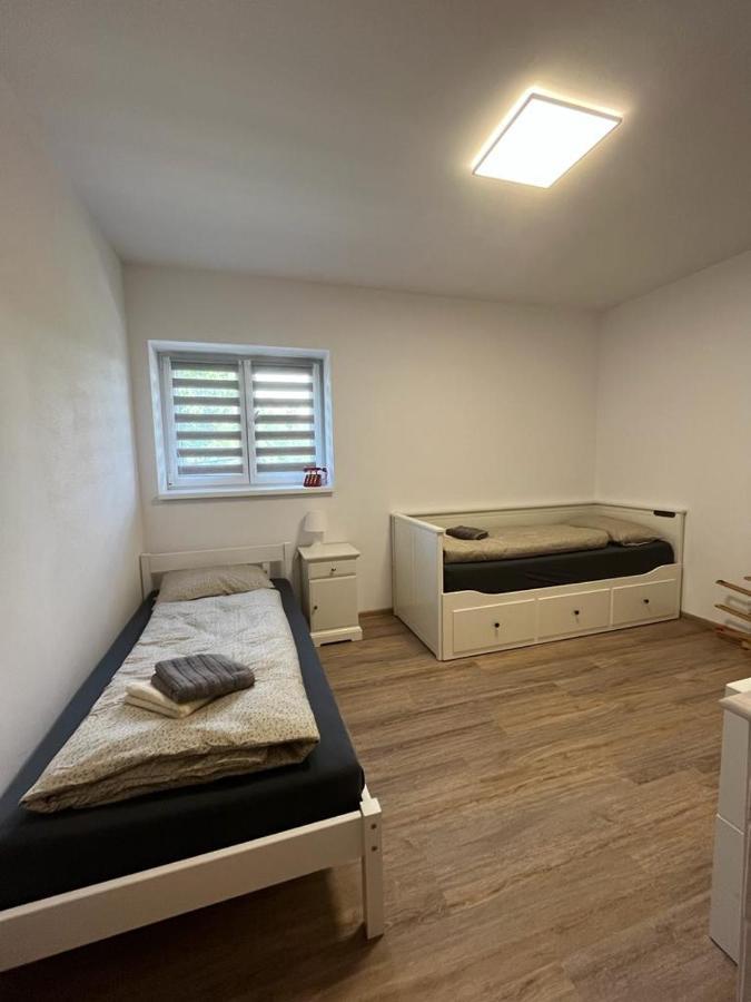 Apartmany Tobias Besiny Exterior foto